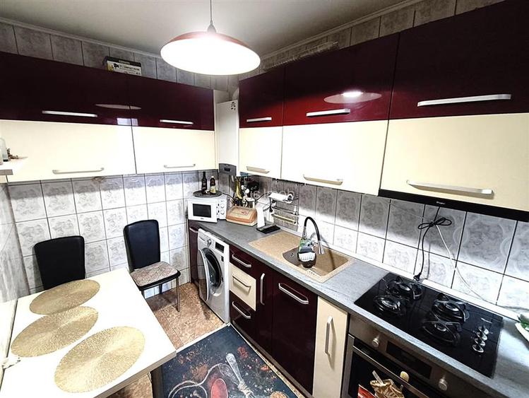 Apartament 3 camere  Ultracentral Buzau - 8