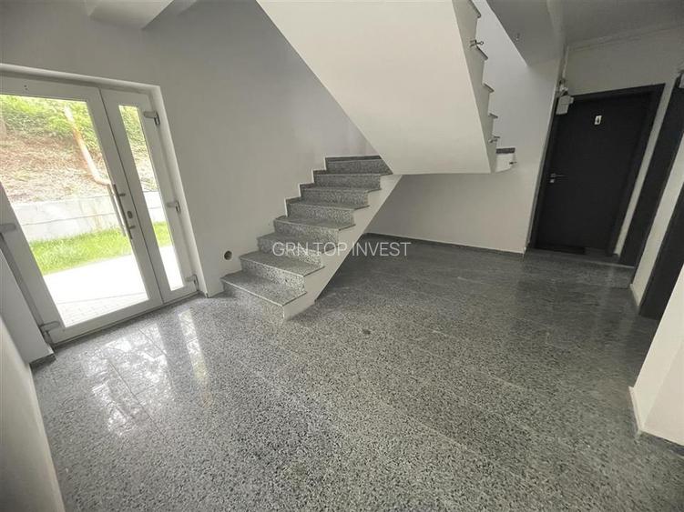 Apartament nou la CHEIE 2 camere cu terasa si parcare in Cristian - 4