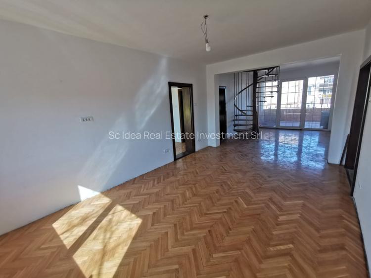 Apartament cu 4 dormitoare,3 bai,garaj propriu- Etaj 3 - Elisabetin - 5