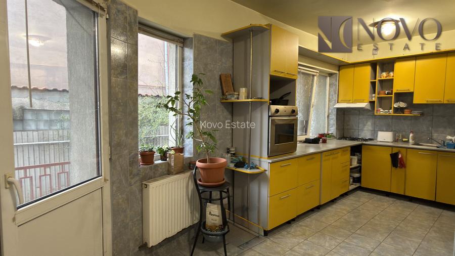 Casa Multifamiliala 8 camere 9 minute Metrou Aparatorii Patriei - 8
