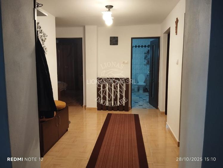 2 Case 120 mp si 370 mp-teren 3920 mp-Unirea - 4