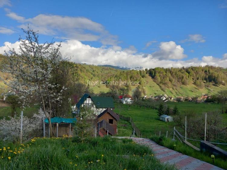 Pensiune de vanzare Moieciu de Jos - 2