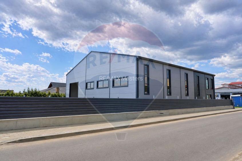 Hală industrială de închiriat – 560 mp  si curte - 5