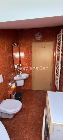 Apartament de închiriat - 2 camere tip mansardă, str. Lungă - Terezian - 12