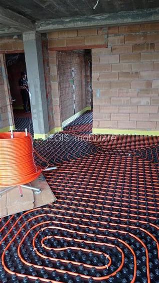 Vila  de 9 camere , zona Sanpetru - 8