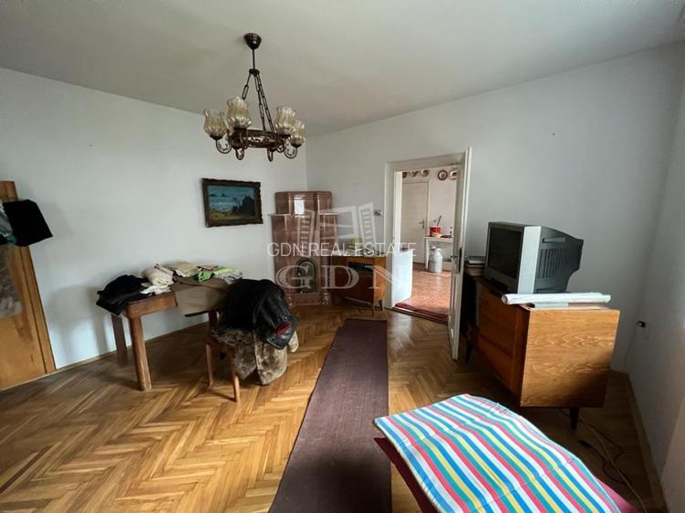 Casă individuală 4 camere, 115 mp + curte de 417 mp, zona Piața Abator - 2