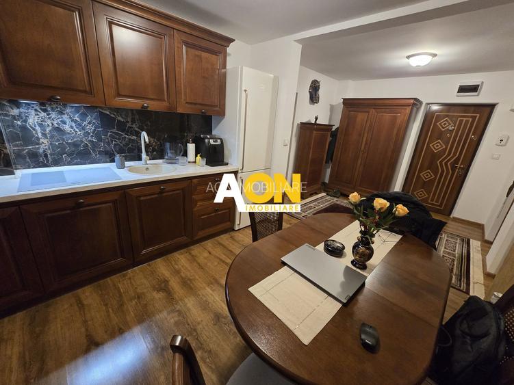 Apartament 2 Camere M-uri, Vedere spre Catedrala, Complet Renovat - 4