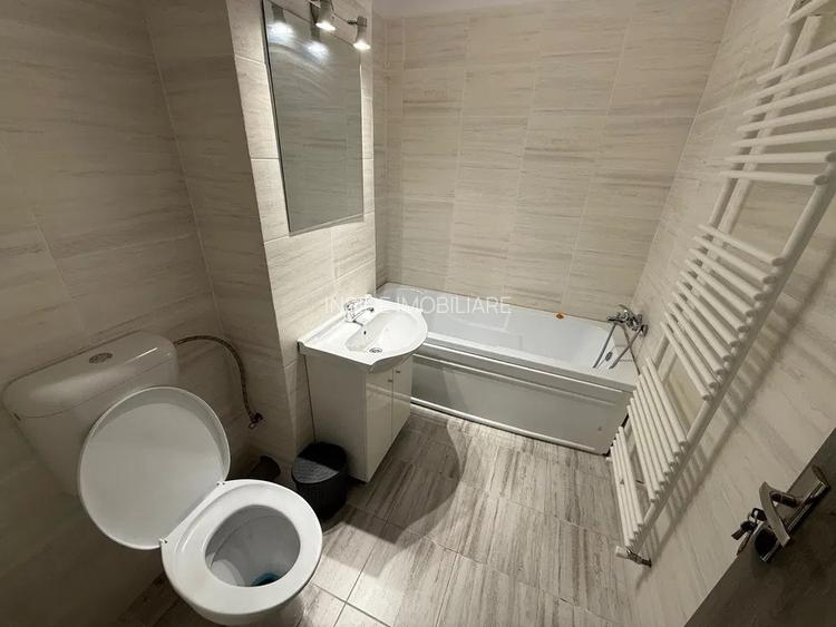 Inchiriere Garsoniera Plaza Mall - 4