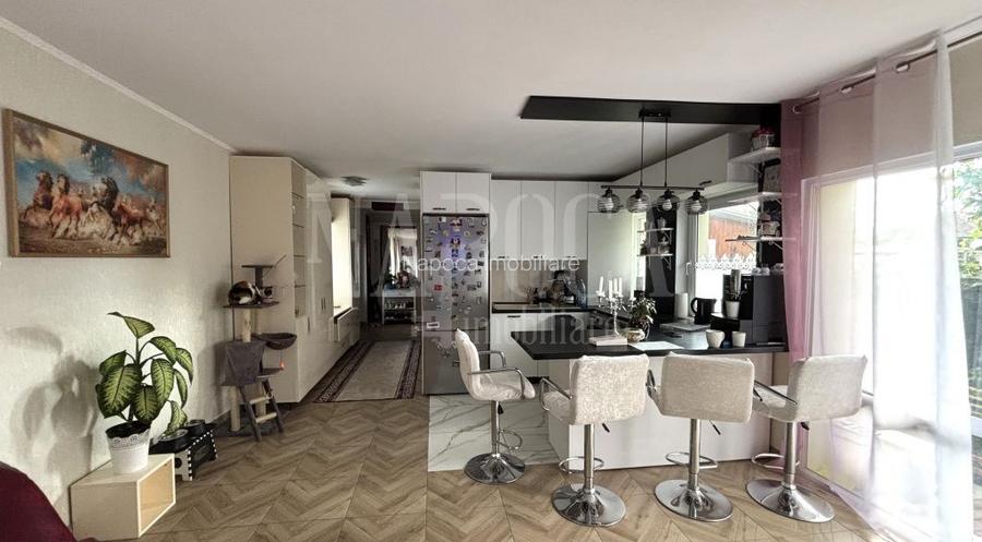 Casa 4 camere de vanzare in Floresti - 2