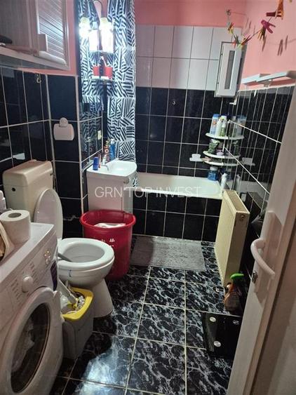 Apartament modern 2 camere cu balcon zona Vasile Aaron - 11