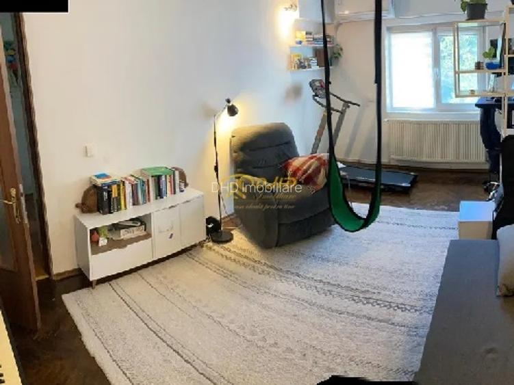 Apartament 3 camere decomandate, zona Pacurari - Petru Ponii - 4