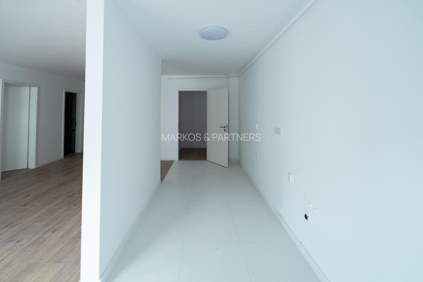 Comision 0 % I Apartament cu 2 camere I Nemobilat I Parcare I Str. Soporului - 7