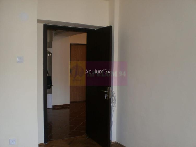 Apartament 3 camere pe bd Decebal - 9