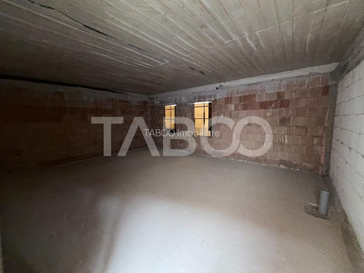 Proiect de investitie imobiliara format din 6 studiouri Orasul de Jos - 4