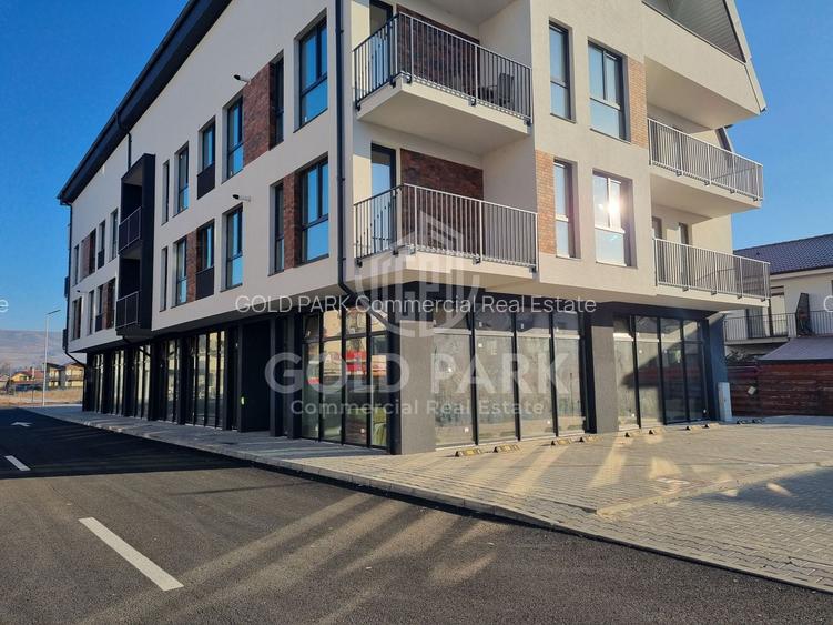 Spatiu Comercial - Zona Floresti - 320 mp - Bloc Nou - 2