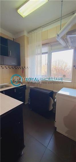 Royal Imobiliare-Inchiriere Garsoniera Zona Republicii - 4