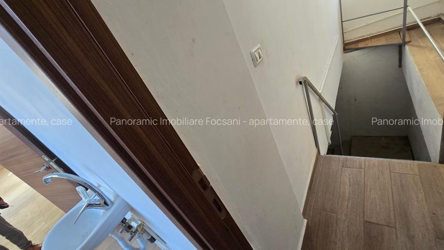 Cladire speciala de VANZARE  sau de INCHIRIAT  ultracentral Focsani - 24