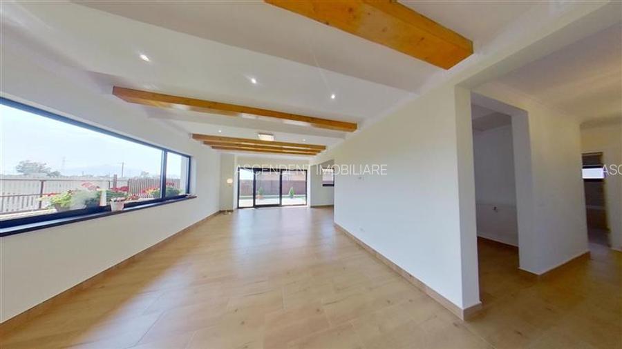 In stil mediteranean, curte proprie, 4 camere, terasa, pod mansardabil, Harman, - 44