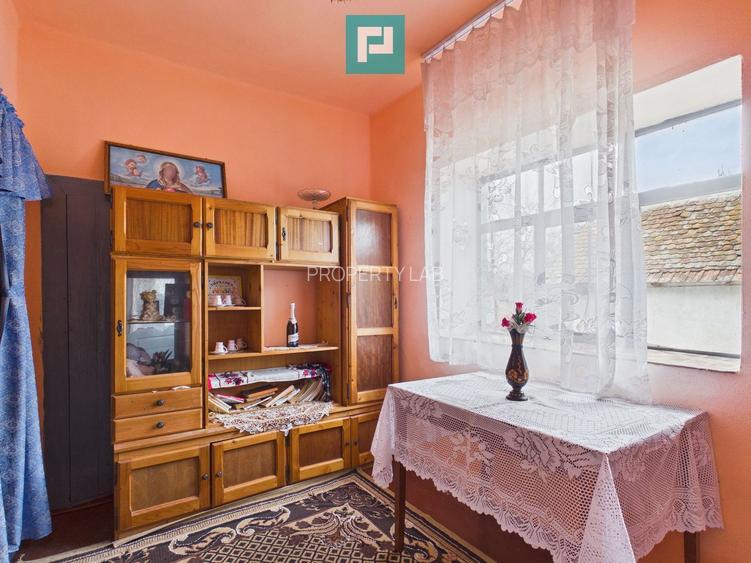 Casă cu 3 camere și teren de 1400 mp în Mișca - 4