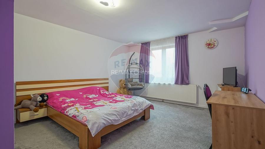 Casă cu garaj și panouri fotovoltaice – Codlea! - 24