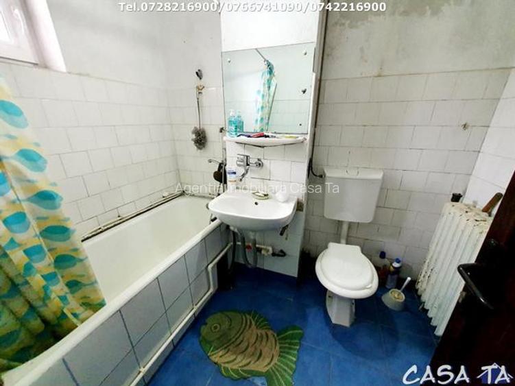 Apartament 3 camere, situat in Targu Jiu, Aleea Teilor - 9