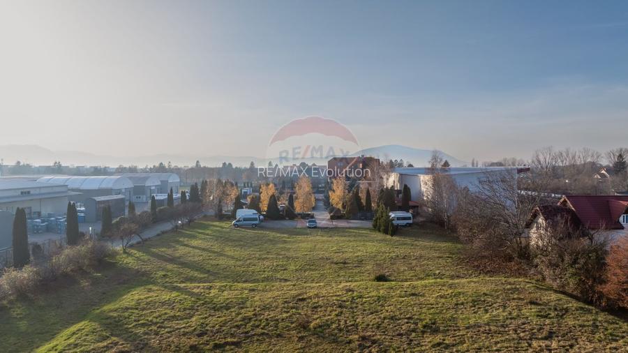 HOTEL,PISCINA SI CORT DE EVENIMENTE | 18080 MP TEREN | GRIVITEI BRASOV - 28