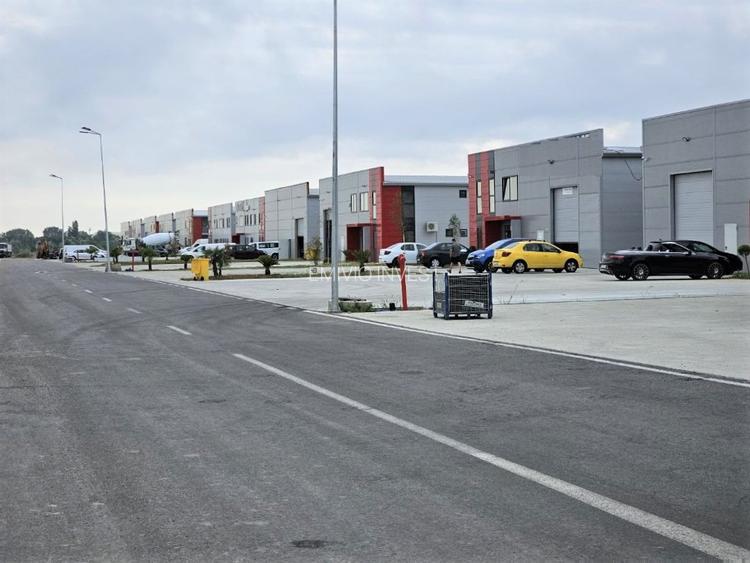 Hala / Spatiu depozitare / Logistica / Showroom - 465 mp SU, birouri 120 mp. - 3
