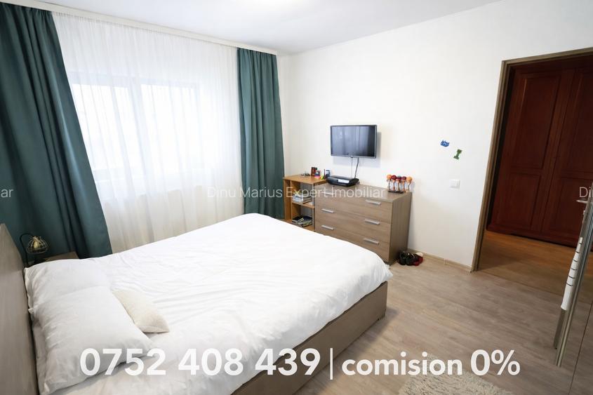 Str Diamantului 2 camere,geam baie,balcon închis,comision 0 - 2