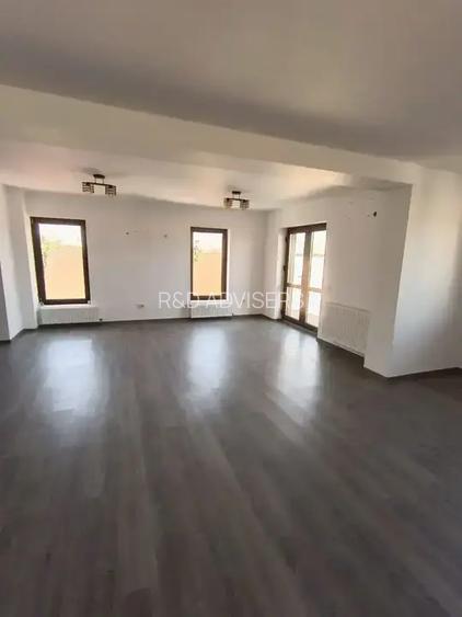 Vila Noua De Vanzare 4 Camere Afumati | Curte 300 MP - 3