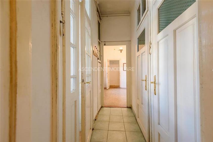 Nivel in vila, curte deosebita, priveliste, Central, Brasov - 19