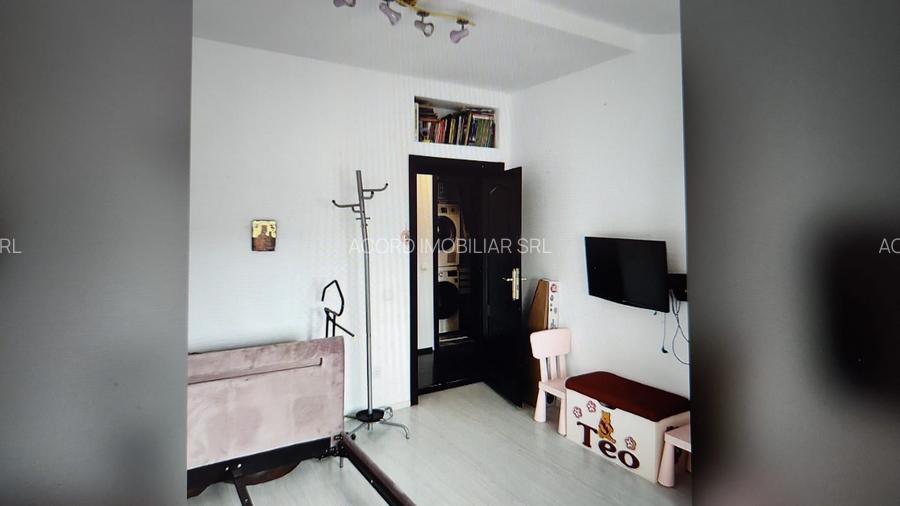 Apartament 4 camere- zona Inel2 - 15