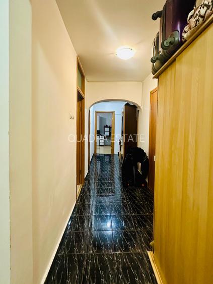 Apartament de vanzare -  3 camere  Dristor - Aleea Scolarilor - 3