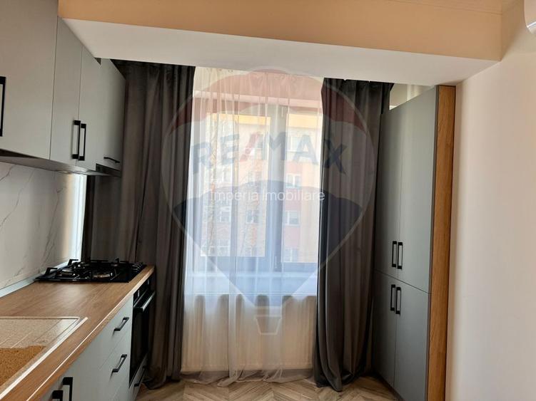 2 camere ,etaj 2 ,mobilat ultra modern - 8