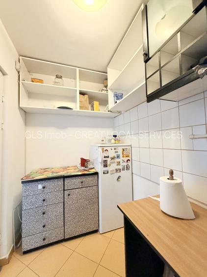 Spatiu ultracentral Sala Palatului pretabil Birouri-Cabinet - 13