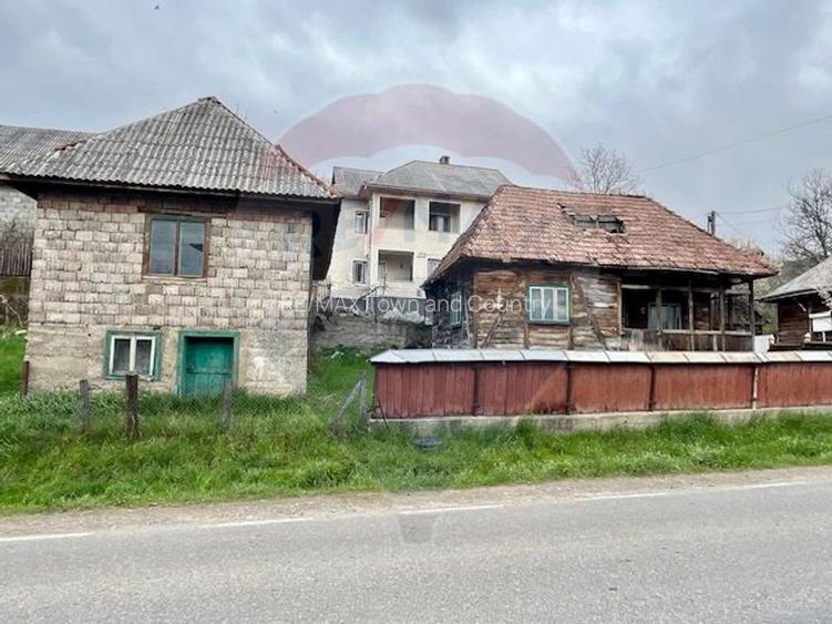 Casa / Vila cu 2 camere de vanzare - 2