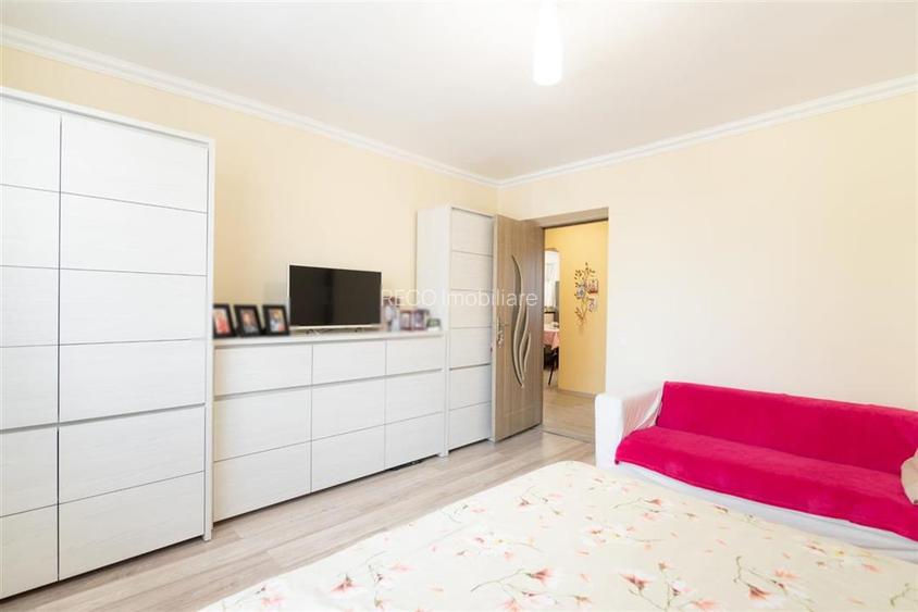 RECO Casa singur in curte, zona Centrala - 16