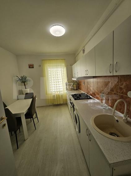 Apartament decomandat cu 2 camere, 41 mp utili, parcare inclusa, zona Terra - 11