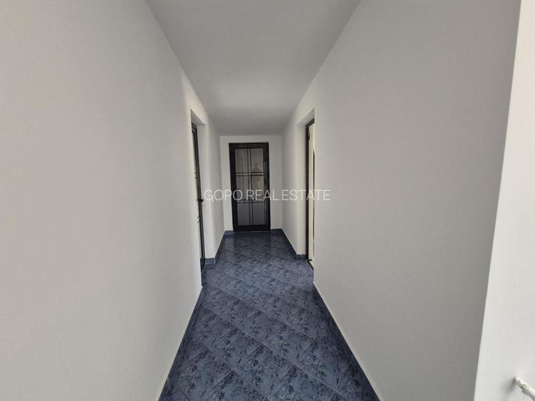 Oportunitate investitie - Vila renovata cu chiras in zona Bucurestii Noi - 8