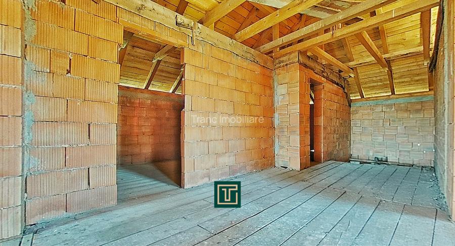 Casă la roșu cu 5 camere în Aluniș, județul Arad – ideală pentru o familie! - 7