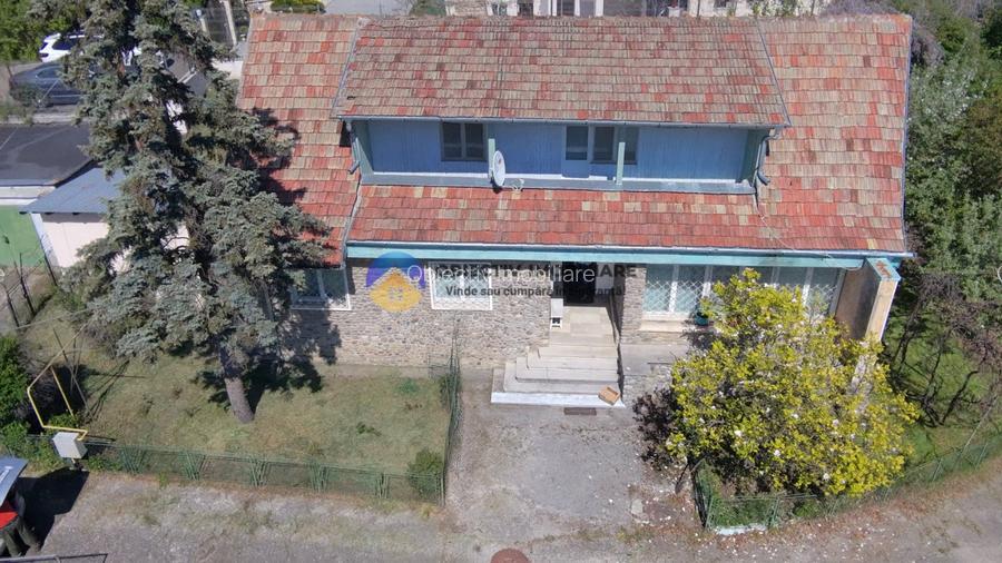 Oferta unica in Piatra Neamt ! Casa si teren zona centrala , strada Castanilor - 6
