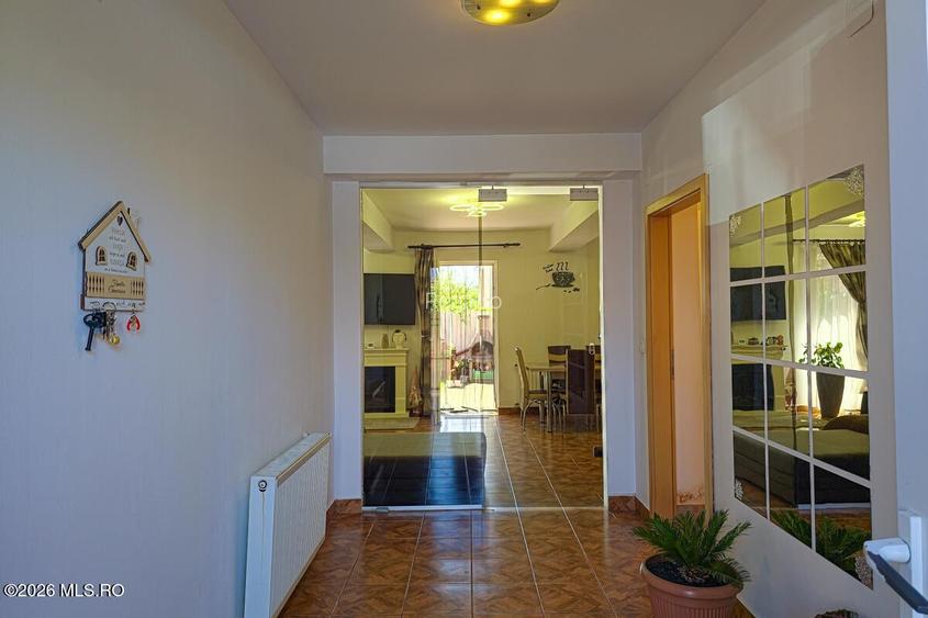 Sacalaz - Casa P+M, 139 MP, 3 Dormitoare, 3 Bai, Birou, Foisor, Iaz - 23