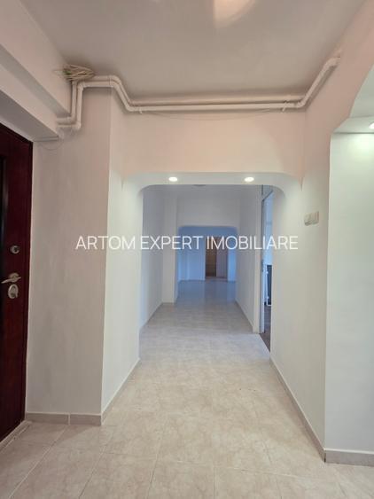 3 camere Tineretului, etaj 1, centrală proprie, bloc reabilitat - 3