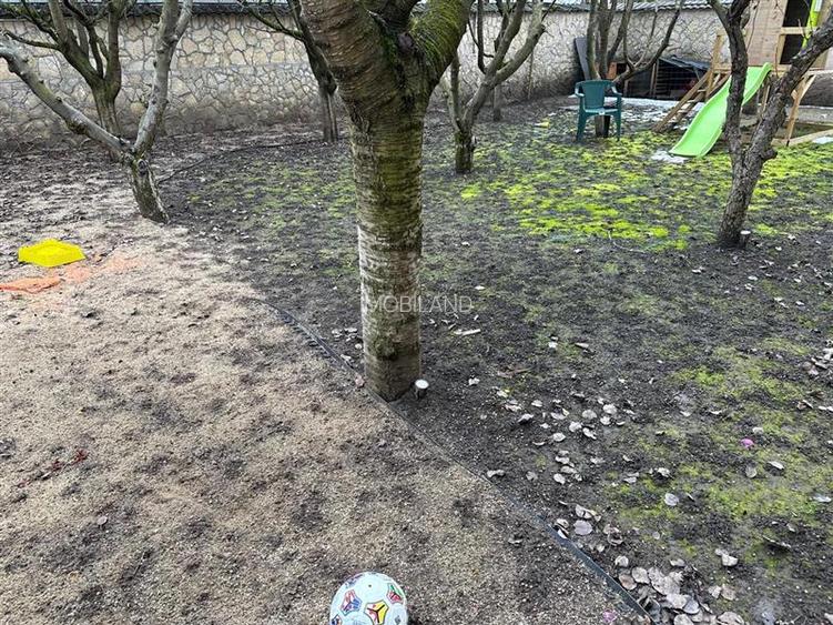 Casa individuala cu teren de 700 mp, cu garaj, langa Muzeul Apei, in Floresti - 15