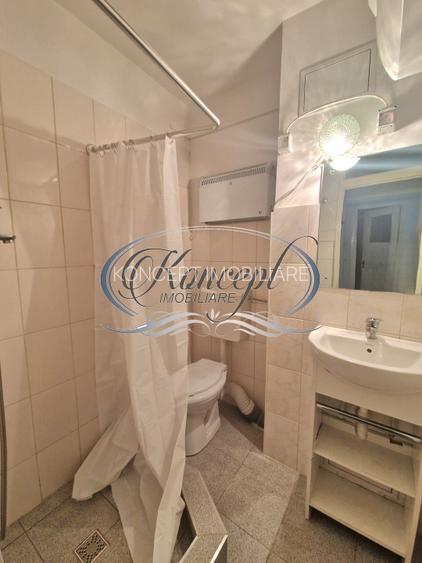 Apartament decomandat cu 2 balcoane in Intre Lacuri - 11
