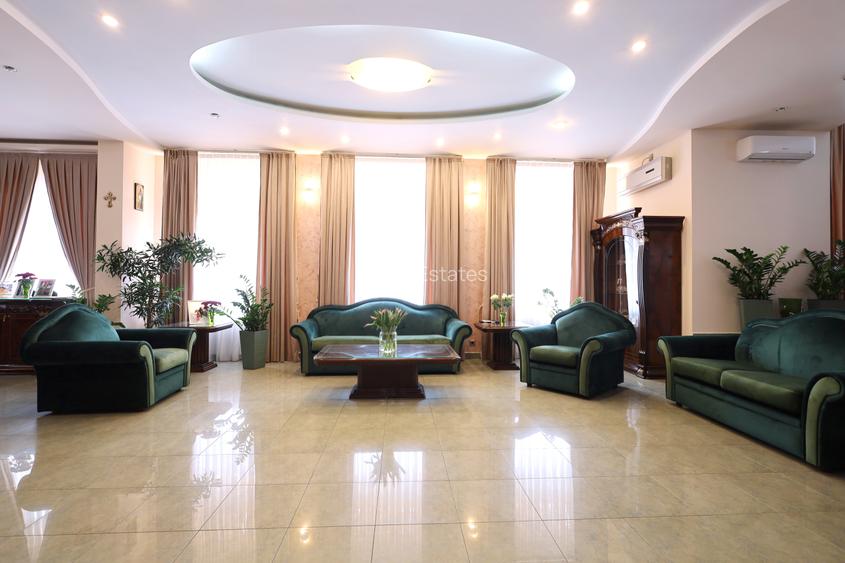 Parcul Carol - Metrou 8 minute, vilă impresionantă 700 mp și teren de 720 mp - 2