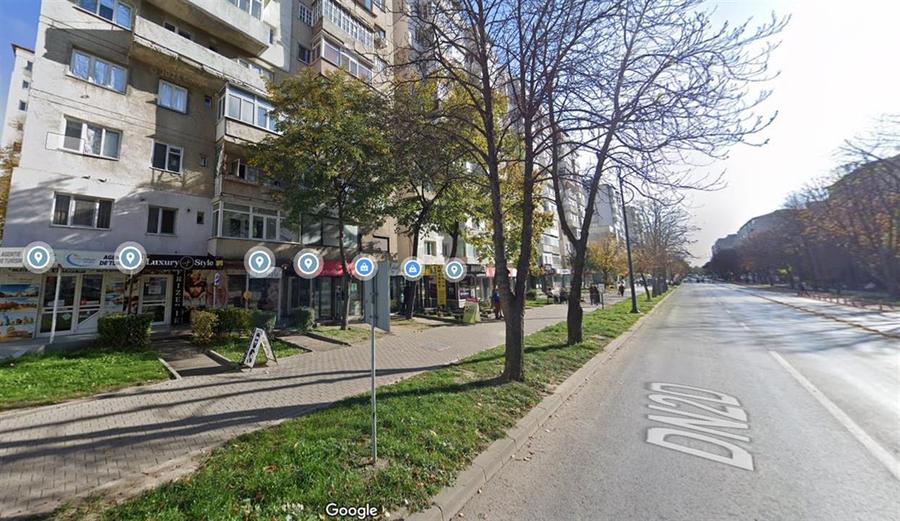 Sp comercial stradal - Bdul Unirii, 14 mp