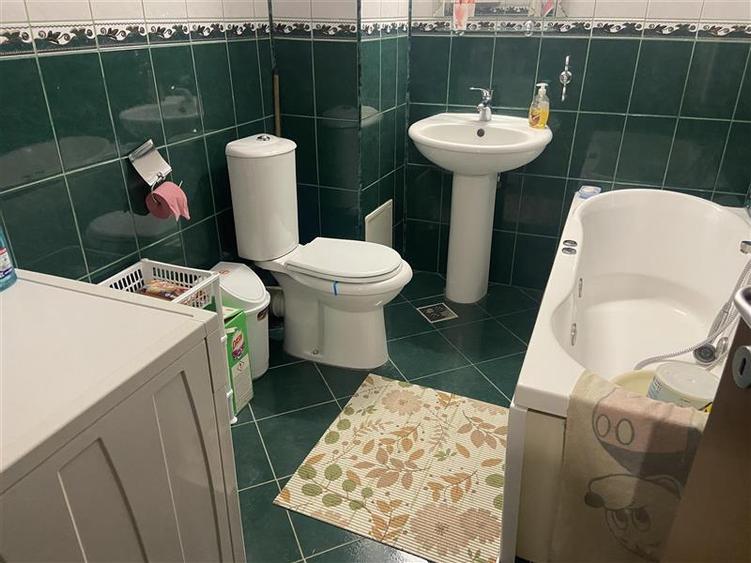 Apartament 2 camere , zona strada Mare a Unirii, et 3 4 , decomandat, 65 mp , bl