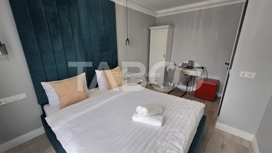 Pensiune de vanzare cu 11 camere 9 bai filigorie parcari zona Turnisor - 2