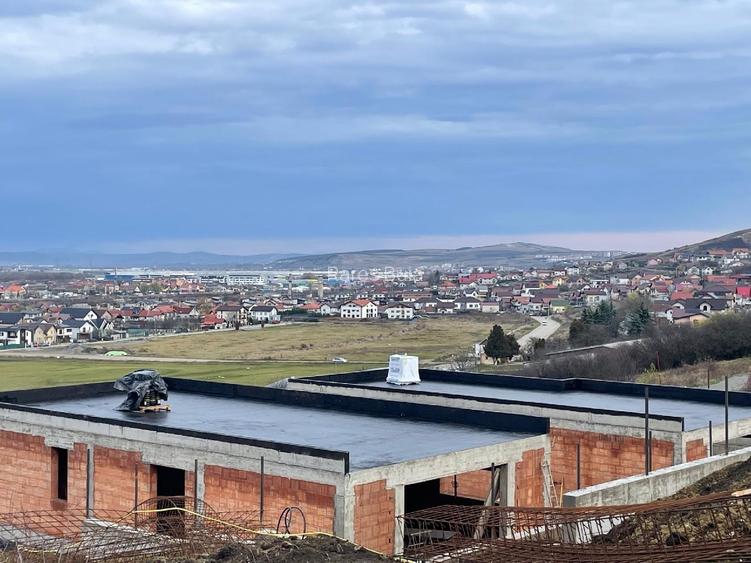 Casa de vânzare Dezmir - zona Planoarelor - 14