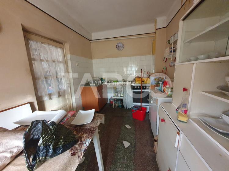 Casa 5 camere 374 mp utili + Anexa 75 mp in punctul 0 al Fagarasului - 10